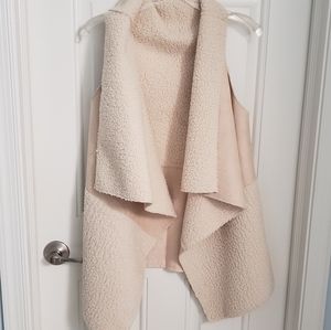 NWT Ivory Fleece Sherpa Vest
